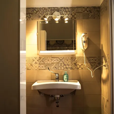 Tenuta Vigna Del Noce Bed & Breakfast Corato