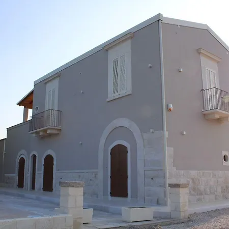 Bed & Breakfast Tenuta Vigna Del Noce 3*
