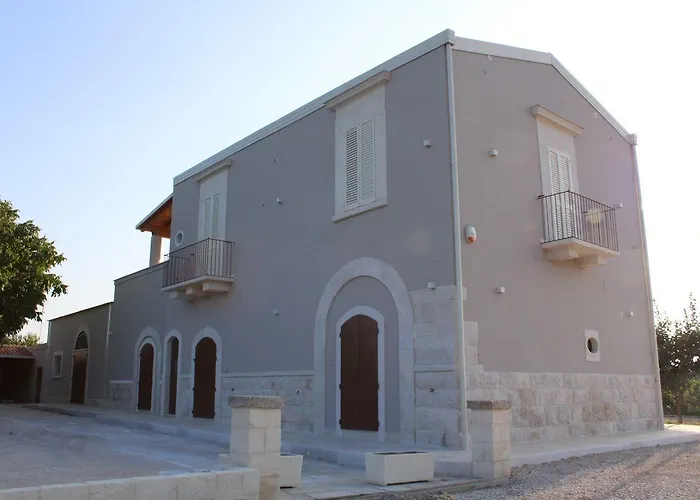 Bed & Breakfast Tenuta Vigna Del Noce 4*